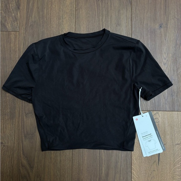 Lululemon Wundermost tee - Picture 1 of 4